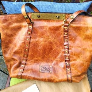 Patricia Nash Distressed Leather Bag Style P28706